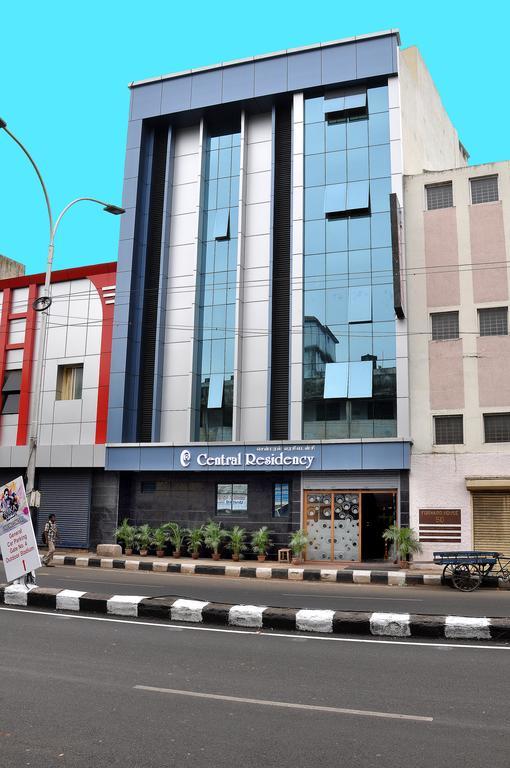 Central Residency Hotel Csennai Kültér fotó